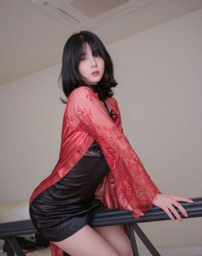 两个小姨子2在线观看_高清在线观看完整版